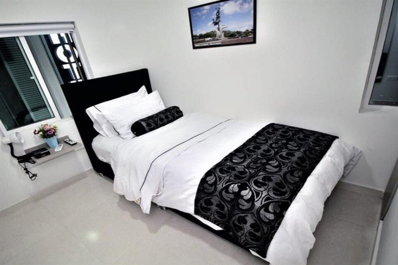 Hotel Boutique Armoni บิยาบิเซนซิโอ ภายนอก รูปภาพ